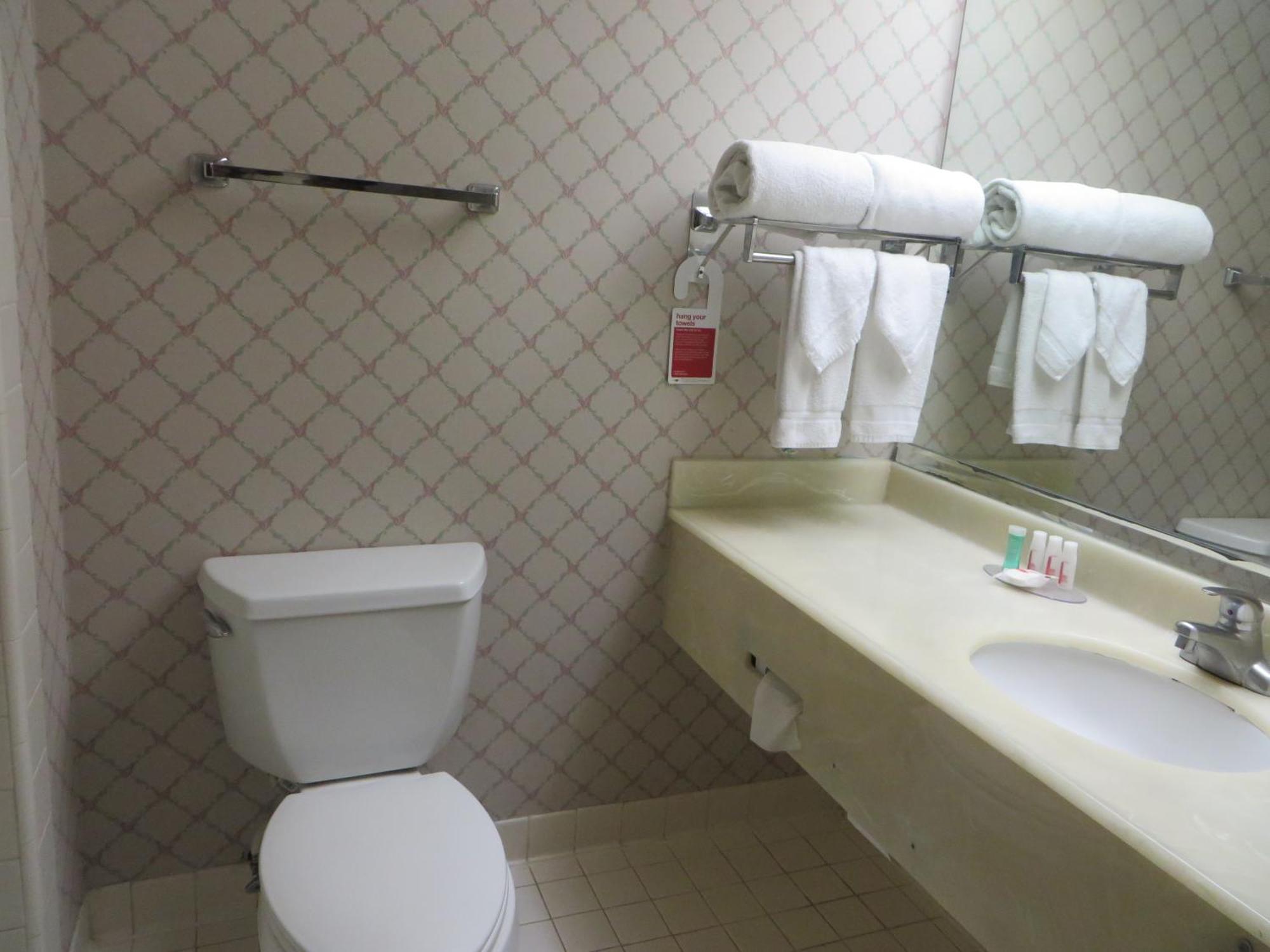 Ramada By Wyndham Hawthorne/Lax Quarto foto